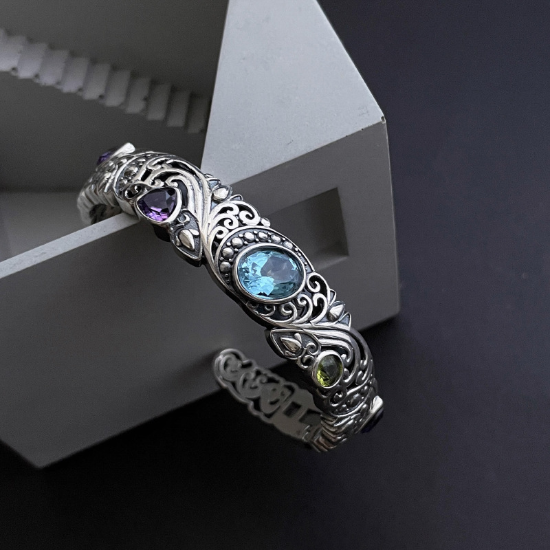 Hollow Carved Blue Topaz Bracelet for Women - Vintage Retro 2025 High-End Jewelry, Exquisite Versatile Design Hollow Carved Blue Topaz Bracelet for Women - Vintage Retro 2025 High-End Jewelry, Exquisite Versatile Design