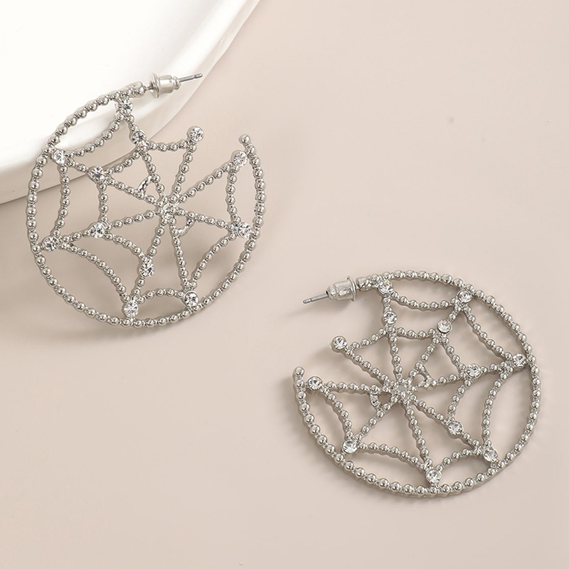 Hollow Spider Web Ear Hoops - Fashionable High-End Halloween Ear Accessories, Versatile Studs for Trendy Style Hollow Spider Web Ear Hoops - Fashionable High-End Halloween Ear Accessories, Versatile Studs for Trendy Style