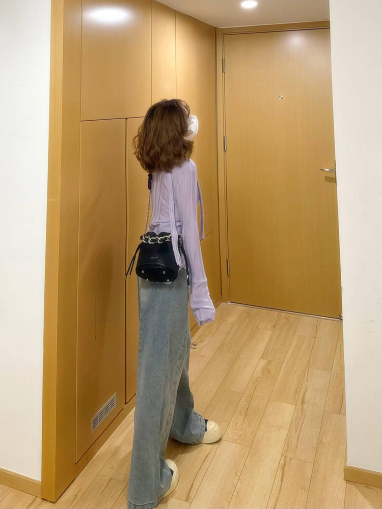 Hollowed-Out Knitted Cardigan Inner Top for Women - Long Sleeve Cover-Up Shirt, Design-Oriented Autumn Fashion Hollowed-Out Knitted Cardigan Inner Top for Women - Long Sleeve Cover-Up Shirt, Design-Oriented Autumn Fashion