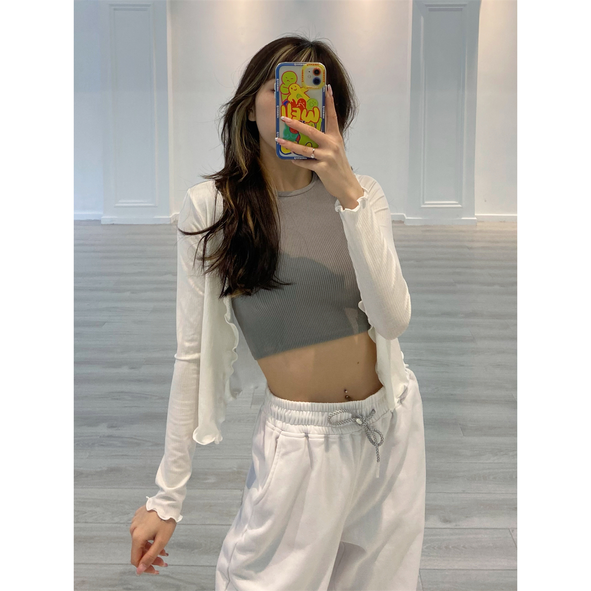 INS-Style White Jazz Dance Top for Women - Thin Waist-Length Cardigan Jacket INS-Style White Jazz Dance Top for Women - Thin Waist-Length Cardigan Jacket