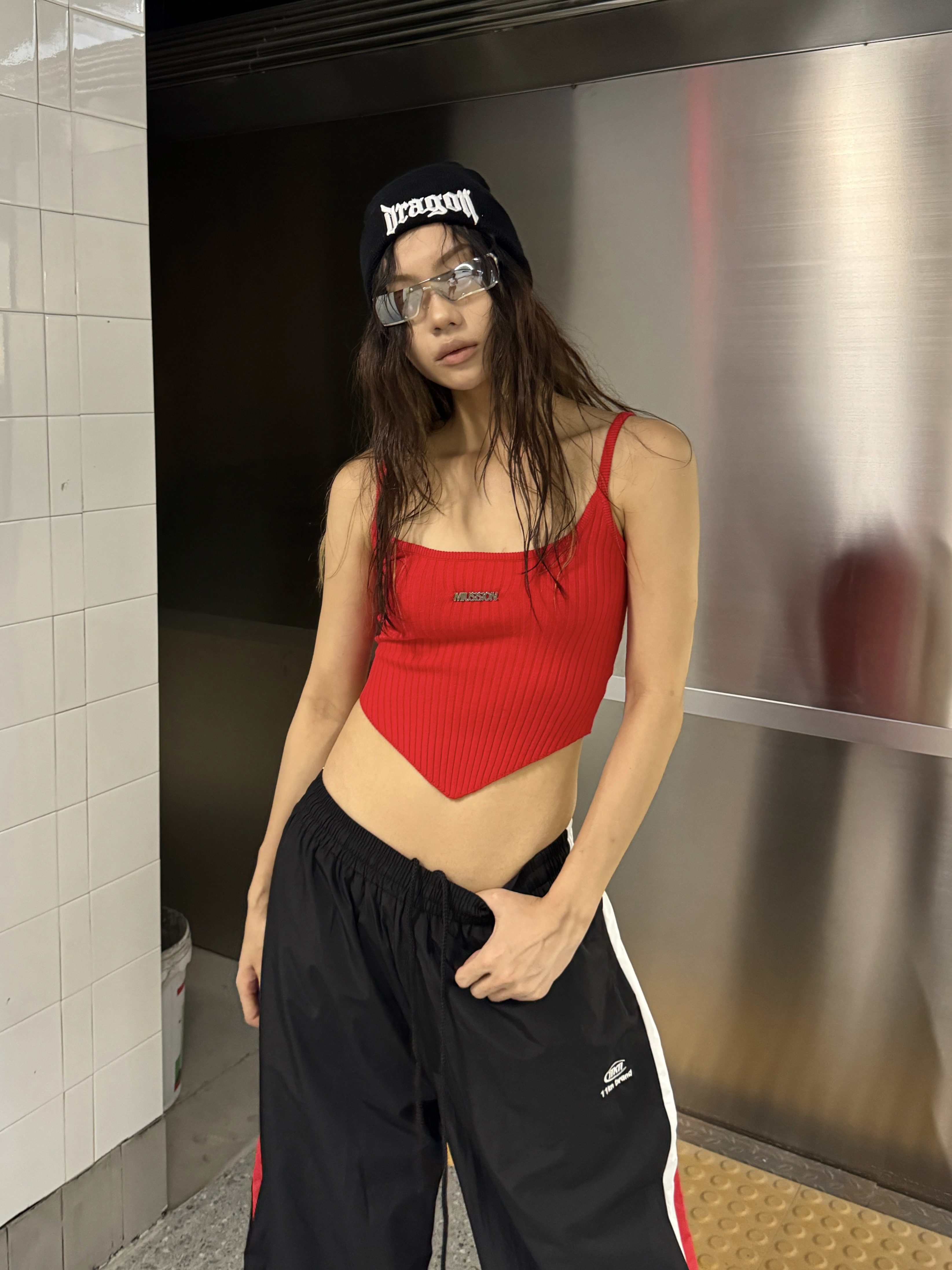 Irregular Knitted Camisole for Women - Sexy Summer Slim-Fit Top, American Style, Heatstroke Vibe, Perfect for Y2K Fashion Irregular Knitted Camisole for Women - Sexy Summer Slim-Fit Top, American Style, Heatstroke Vibe, Perfect for Y2K Fashion