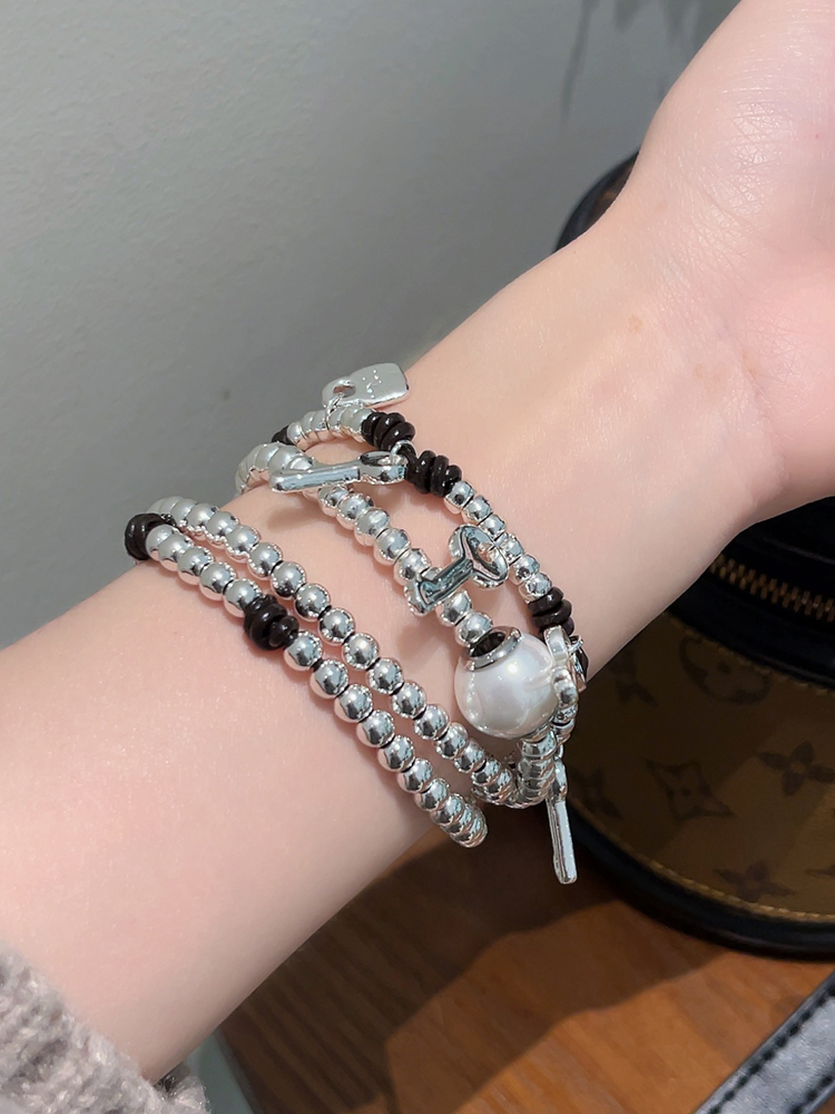 Irregular Leather Rope Multi-Layer Beaded Bracelet with Key Pearl for Women - High-End Fashion Wristband Irregular Leather Rope Multi-Layer Beaded Bracelet with Key Pearl for Women - High-End Fashion Wristband