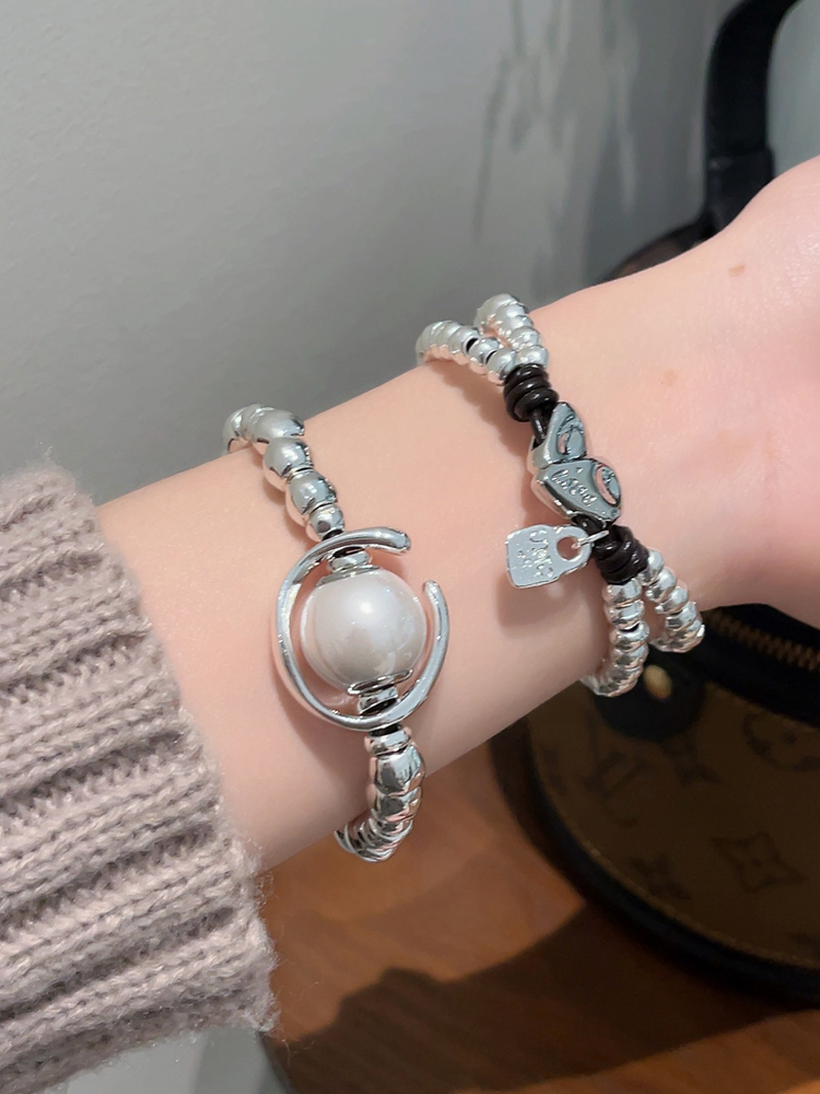 Irregular Leather Rope Multi-Layer Beaded Bracelet with Key Pearl for Women - High-End Fashion Wristband Irregular Leather Rope Multi-Layer Beaded Bracelet with Key Pearl for Women - High-End Fashion Wristband