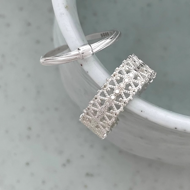 Japanese and Korean Style Hollow Lace Ring for Women - Vintage 2025 Open Adjustable Design, Niche Fashion Accessory Japanese and Korean Style Hollow Lace Ring for Women - Vintage 2025 Open Adjustable Design, Niche Fashion Accessory