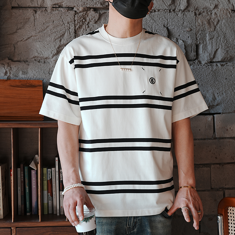 Japanese Retro Striped Short Sleeve T-Shirt for Men - Versatile Minimalist Design with High-End Embroidered Label, Y2K Style Japanese Retro Striped Short Sleeve T-Shirt for Men - Versatile Minimalist Design with High-End Embroidered Label, Y2K Style