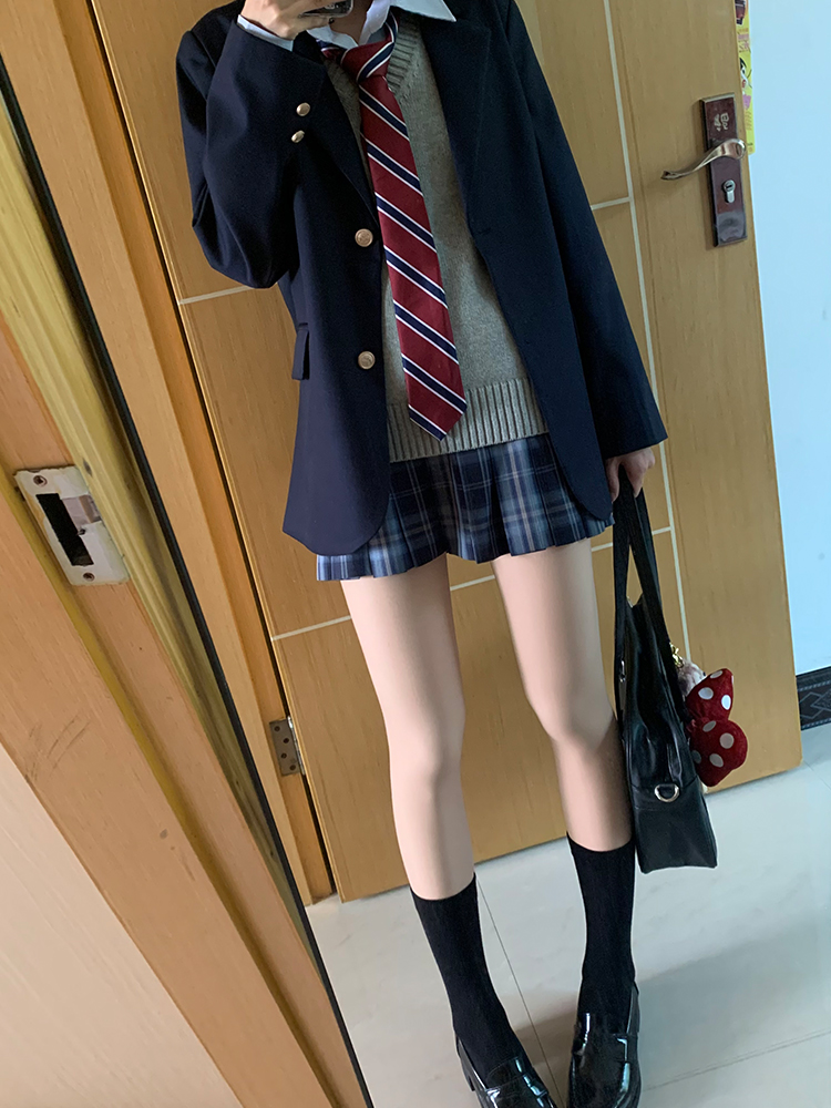 Japanese School Style Pudding Bear JK Uniform Blazer & Pleated Skirt Set for Women - Early Autumn Mid-Length Fashion Japanese School Style Pudding Bear JK Uniform Blazer & Pleated Skirt Set for Women - Early Autumn Mid-Length Fashion