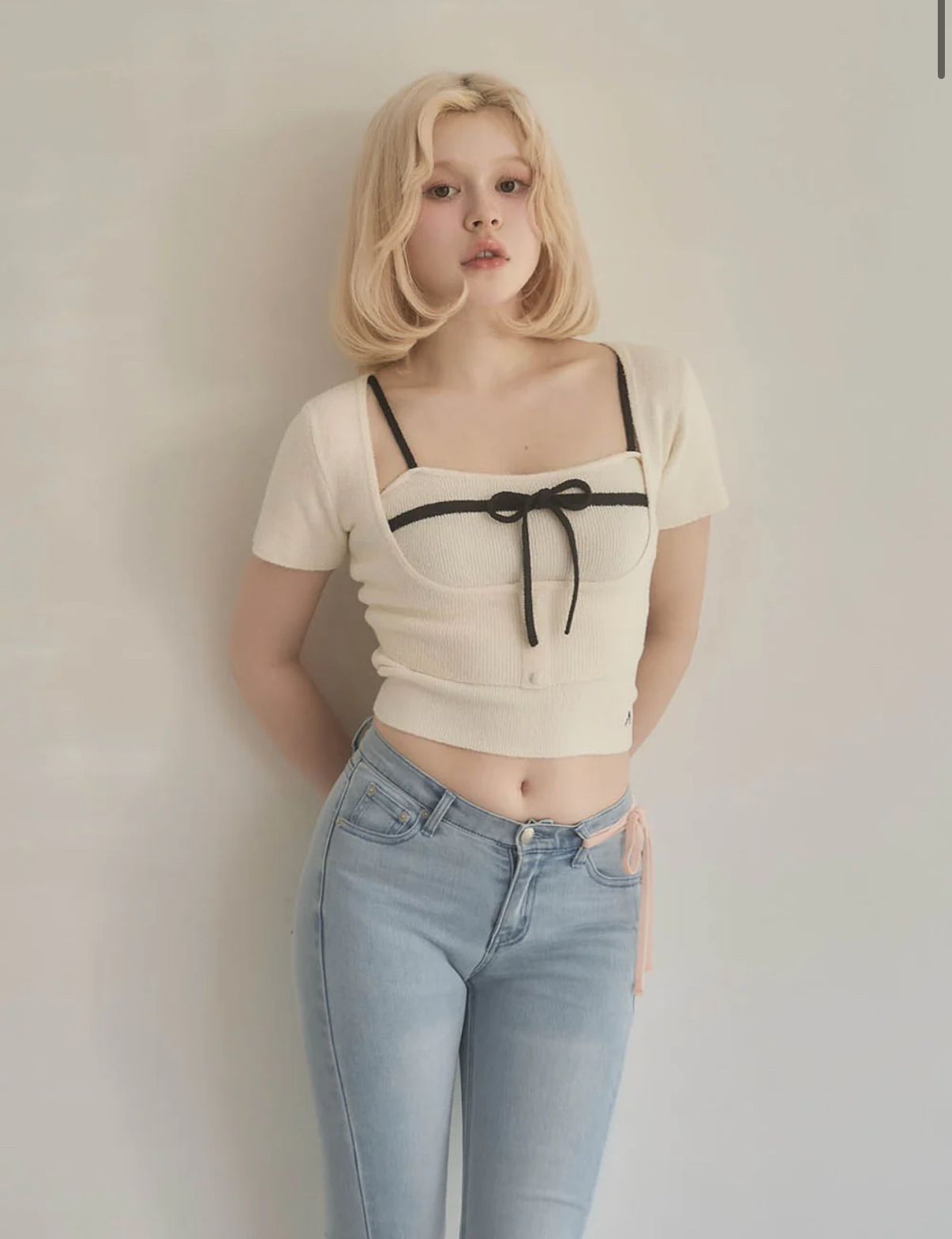 Japanese Style Color-Block Knitted Camisole Two-Piece Set - Niche Design for Summer - Age-Reducing Fashion Staple Japanese Style Color-Block Knitted Camisole Two-Piece Set - Niche Design for Summer - Age-Reducing Fashion Staple