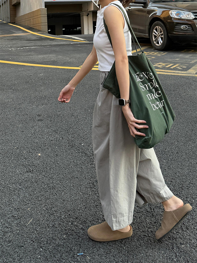 Japanese-Style Minimalist Gray Wide-Leg Nine-Point Pants for Women - Relaxed Casual Trousers for Summer 2025 Japanese-Style Minimalist Gray Wide-Leg Nine-Point Pants for Women - Relaxed Casual Trousers for Summer 2025