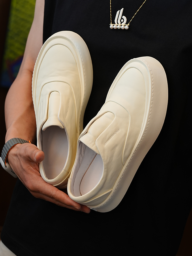 Japanese-Style Retro Minimalist Thick-Soled Casual Slip-On Shoes for Men - Trendy Summer High-End Leather Footwear Japanese-Style Retro Minimalist Thick-Soled Casual Slip-On Shoes for Men - Trendy Summer High-End Leather Footwear