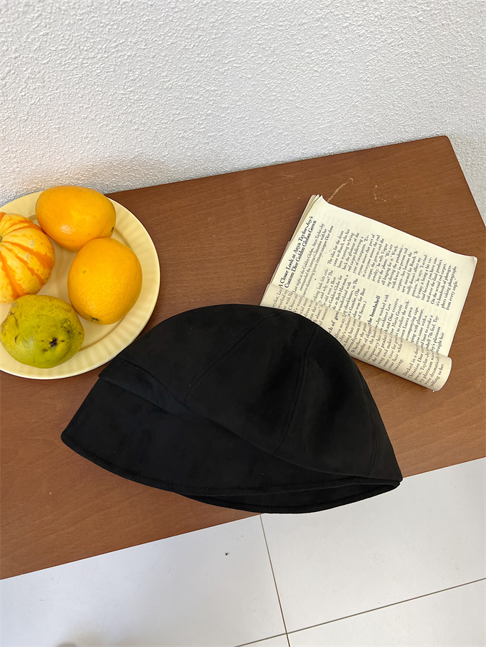 Japanese-Style Suede Fisherman Hat for Women - Slouchy Octagonal Beret, Face-Covering, Trendy Autumn/Winter Accessory, Large Head Circumference