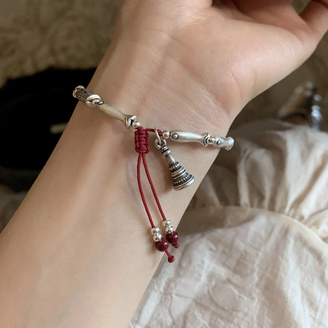 Koi Fish Vintage Distressed Chinese-Style Bracelet for Women - 2025 Light Luxury Versatile Trendy Hand Accessory Koi Fish Vintage Distressed Chinese-Style Bracelet for Women - 2025 Light Luxury Versatile Trendy Hand Accessory