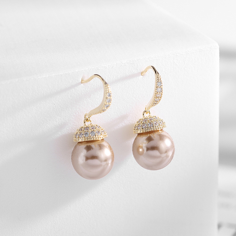 Korean & Japanese Fashion Pearl Pendant Earrings - Vintage Minimalist Hook Earrings with High-End Feel, Goddess-Like Elegance Korean & Japanese Fashion Pearl Pendant Earrings - Vintage Minimalist Hook Earrings with High-End Feel, Goddess-Like Elegance