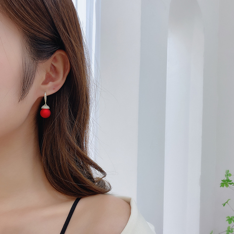 Korean & Japanese Fashion Pearl Pendant Earrings - Vintage Minimalist Hook Earrings with High-End Feel, Goddess-Like Elegance