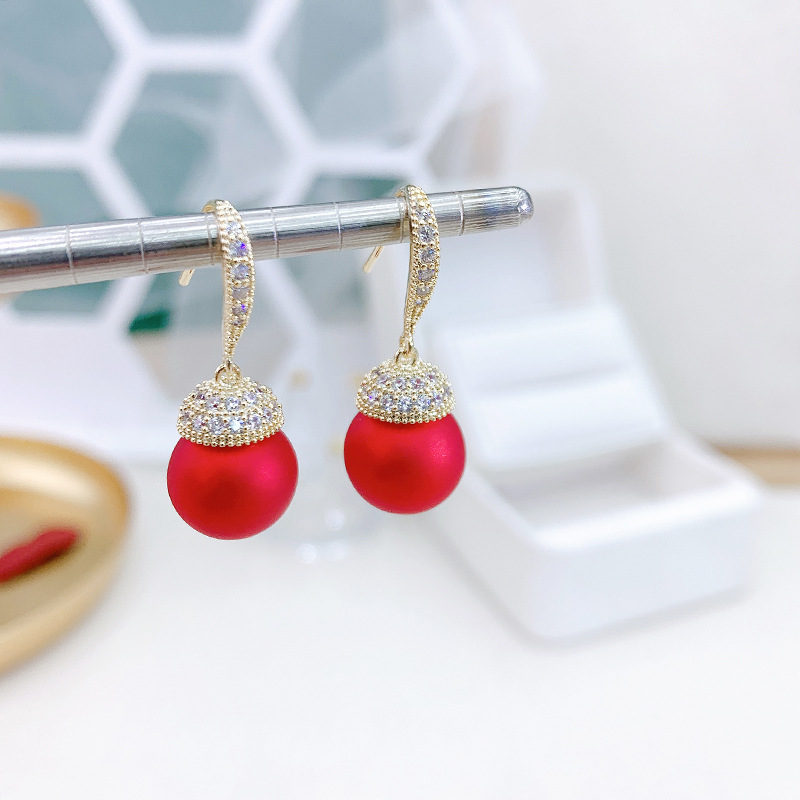 Korean & Japanese Fashion Pearl Pendant Earrings - Vintage Minimalist Hook Earrings with High-End Feel, Goddess-Like Elegance Korean & Japanese Fashion Pearl Pendant Earrings - Vintage Minimalist Hook Earrings with High-End Feel, Goddess-Like Elegance