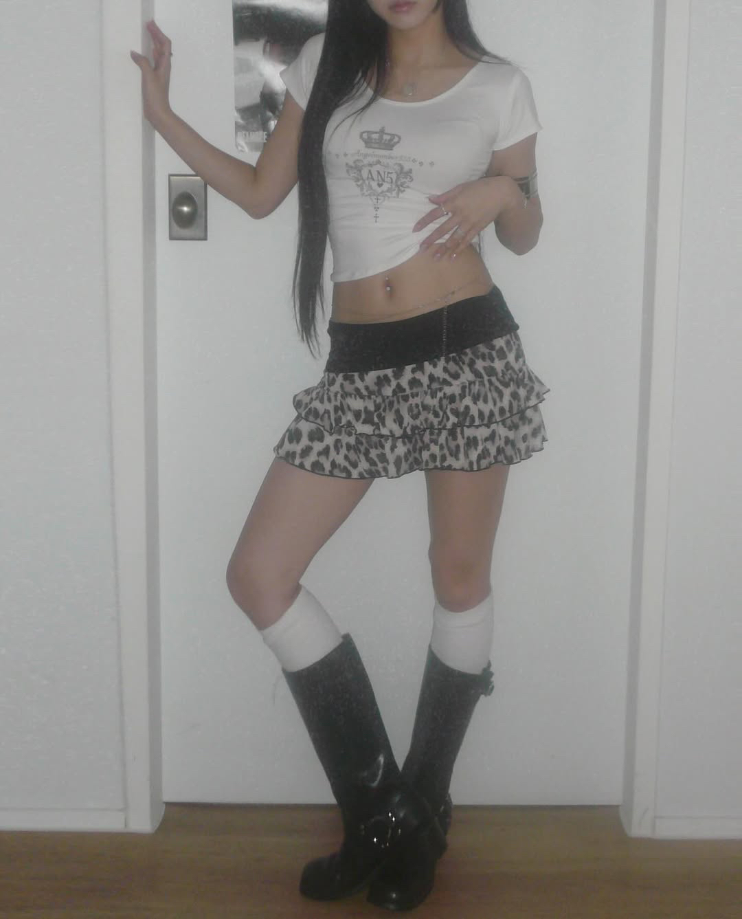 Korean Style A-Line Striped Cake Skirt for Summer 2025 - Hot Girl Fashion, Insulated Design, Trendy Niche Look Korean Style A-Line Striped Cake Skirt for Summer 2025 - Hot Girl Fashion, Insulated Design, Trendy Niche Look