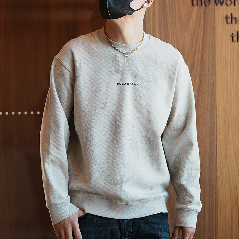 Korean Style Casual Gradient Color Letter Print Round Neck Sweatshirt for Men - Trendy Loose Fit Pullover Top for Autumn