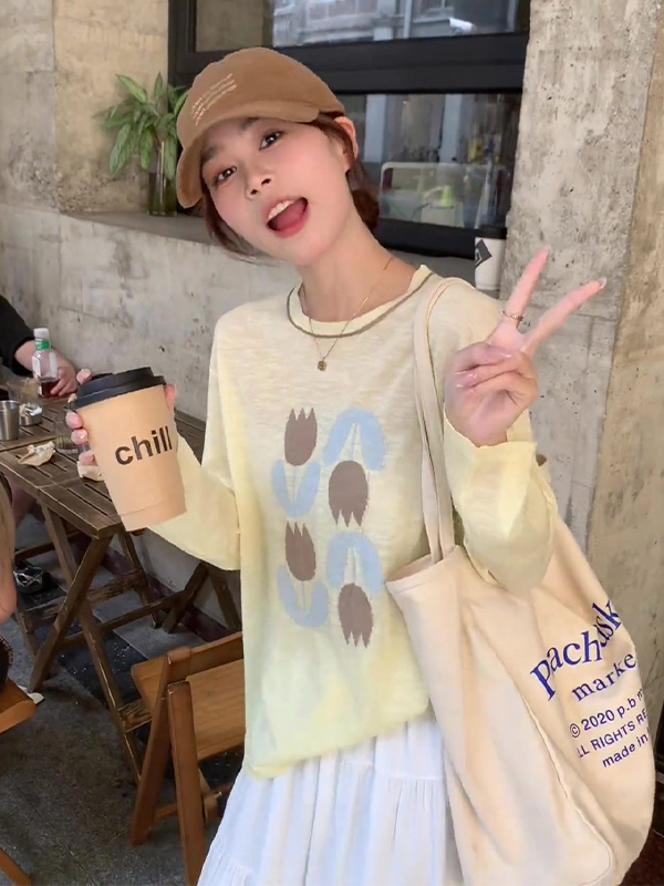 Korean-Style Casual Printed Round-Neck Long Sleeve T-Shirt for Women - Loose-Fitting, Sun-Protective Summer Top Korean-Style Casual Printed Round-Neck Long Sleeve T-Shirt for Women - Loose-Fitting, Sun-Protective Summer Top