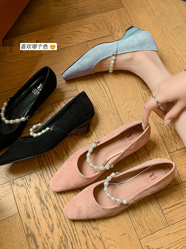 Korean Style Chunky Heel Mary Jane Shoes with Pearl Detail - Square-Toe Shallow Mouth Suede for Spring/Summer 2025 Fashion Korean Style Chunky Heel Mary Jane Shoes with Pearl Detail - Square-Toe Shallow Mouth Suede for Spring/Summer 2025 Fashion
