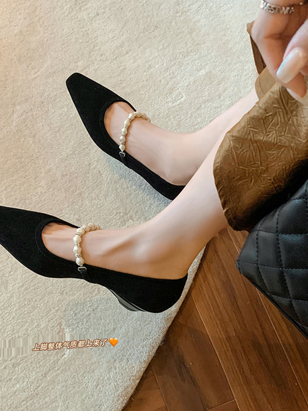 Korean Style Chunky Heel Mary Jane Shoes with Pearl Detail - Square-Toe Shallow Mouth Suede for Spring/Summer 2025 Fashion Korean Style Chunky Heel Mary Jane Shoes with Pearl Detail - Square-Toe Shallow Mouth Suede for Spring/Summer 2025 Fashion