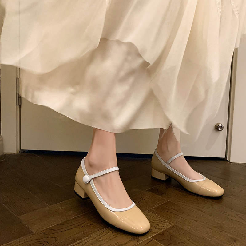 Korean Style Color-Blocking Chunky Heel Mary Jane Flats - Round-Toe One-Strap Genuine Leather Shoes, Age-Reducing Comfort Korean Style Color-Blocking Chunky Heel Mary Jane Flats - Round-Toe One-Strap Genuine Leather Shoes, Age-Reducing Comfort
