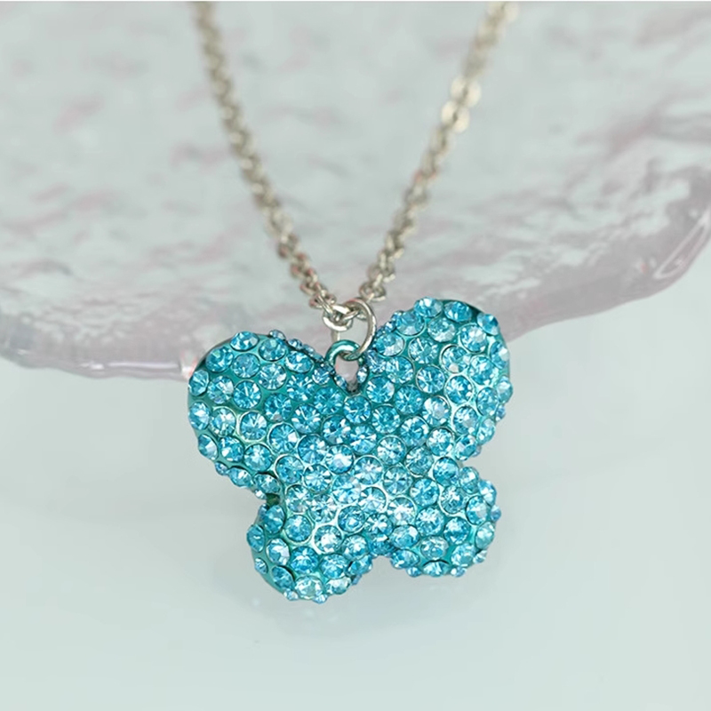 Korean-Style Colorful Butterfly Magnetic Necklace, Diamond-Studded Clavicle Chain, Cute and Elegant Women's Accessory