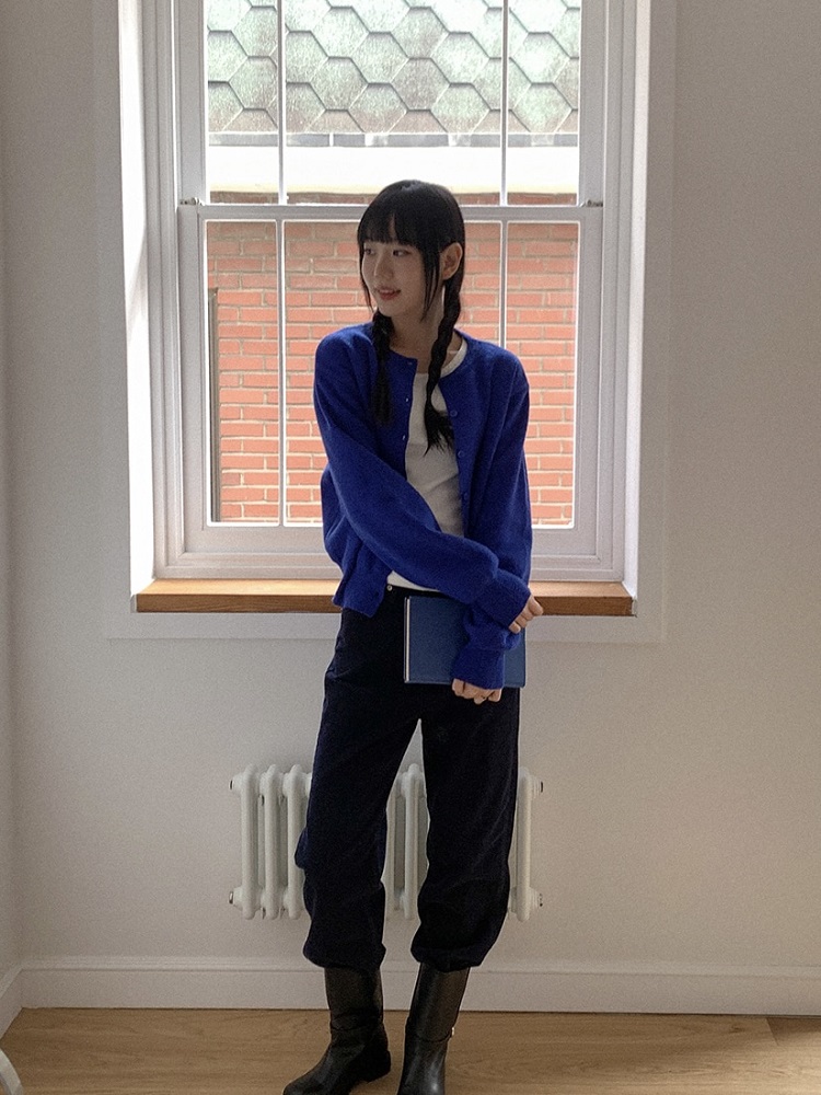 Korean Style Corduroy Long Pants - Neat Straight-Leg Design for a Perfect Fit, Trendy Y2K Fashion Essential Korean Style Corduroy Long Pants - Neat Straight-Leg Design for a Perfect Fit, Trendy Y2K Fashion Essential