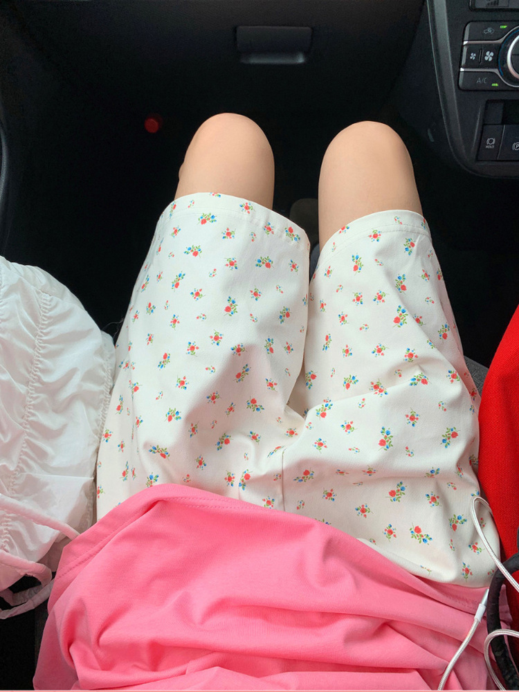 Korean Style Floral Slimming Casual Pants - Fresh & Age-Reducing Design for Effortless Everyday Wear