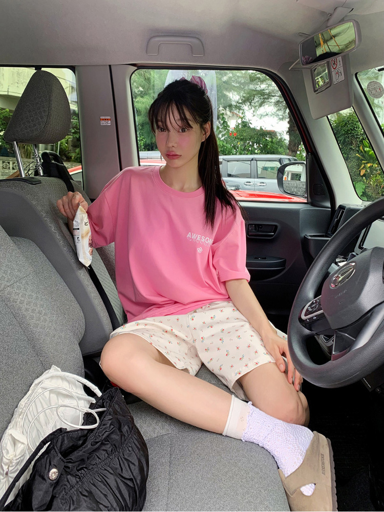 Korean Style Floral Slimming Casual Pants - Fresh & Age-Reducing Design for Effortless Everyday Wear Korean Style Floral Slimming Casual Pants - Fresh & Age-Reducing Design for Effortless Everyday Wear