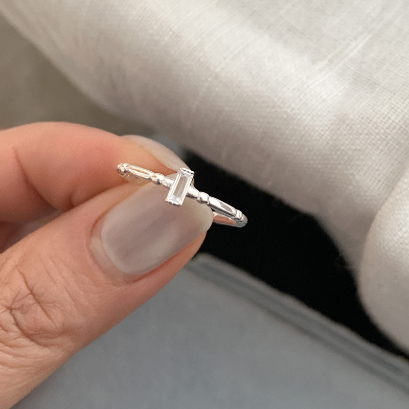 Korean Style Intricate Intertwined Ring for Women - 2025 High-End Light Luxury Versatile Finger Ring Korean Style Intricate Intertwined Ring for Women - 2025 High-End Light Luxury Versatile Finger Ring