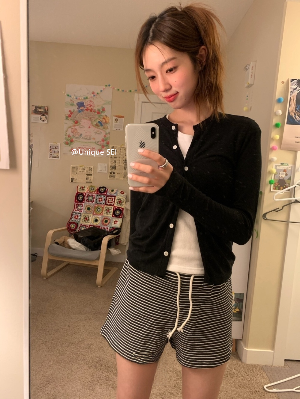 Korean-Style Minimalist Striped Shorts for Women - Comfortable Casual Slim-Fit with Drawstring Elastic Waist - Summer Fashion Essential