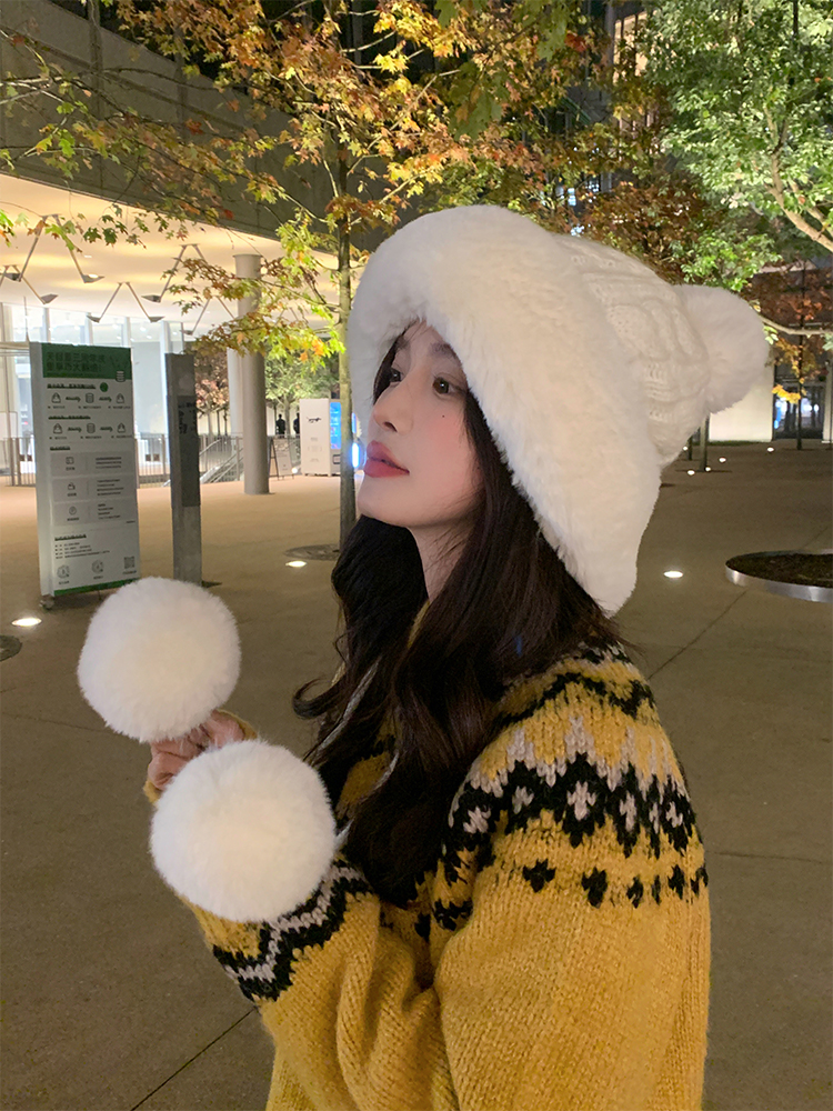Korean Style My Head Is Not Round Lei Feng Hat - Women's Versatile Pom-Pom Knitted Wool Hat with Fleece Ear Protection Korean Style My Head Is Not Round Lei Feng Hat - Women's Versatile Pom-Pom Knitted Wool Hat with Fleece Ear Protection