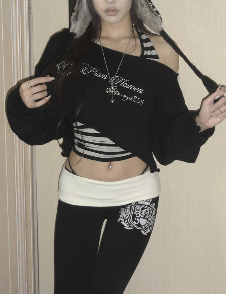 Korean Style Off-Shoulder Embroidered Sweatshirt with Slight Flare Tight Pants - 2025 Autumn/Winter Hot Girl Fashion Set Korean Style Off-Shoulder Embroidered Sweatshirt with Slight Flare Tight Pants - 2025 Autumn/Winter Hot Girl Fashion Set