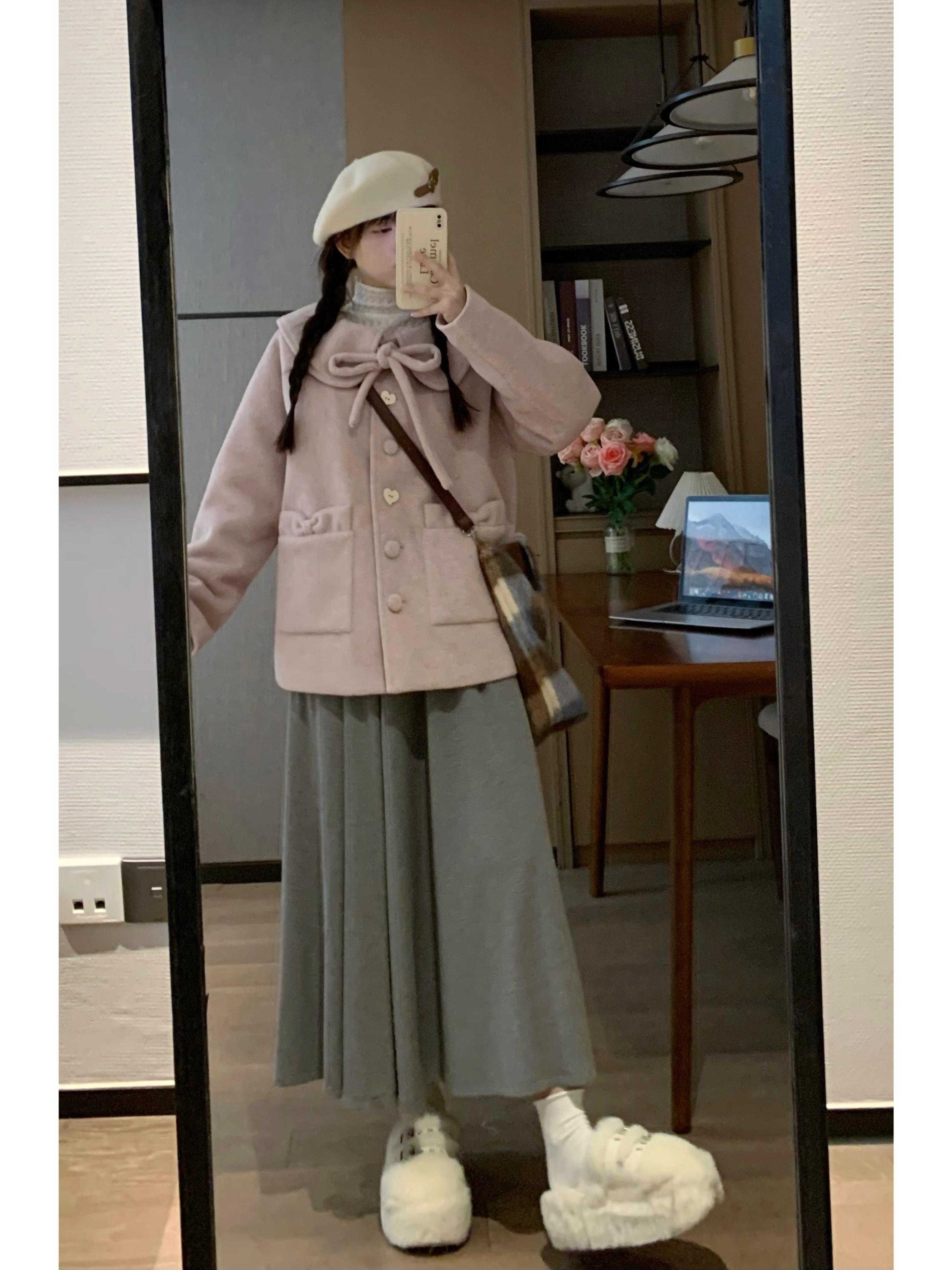 Korean Style Pink Woolen Coat for Women with Cute Doll Collar - Slimming Design for Autumn and Winter Fashion Korean Style Pink Woolen Coat for Women with Cute Doll Collar - Slimming Design for Autumn and Winter Fashion