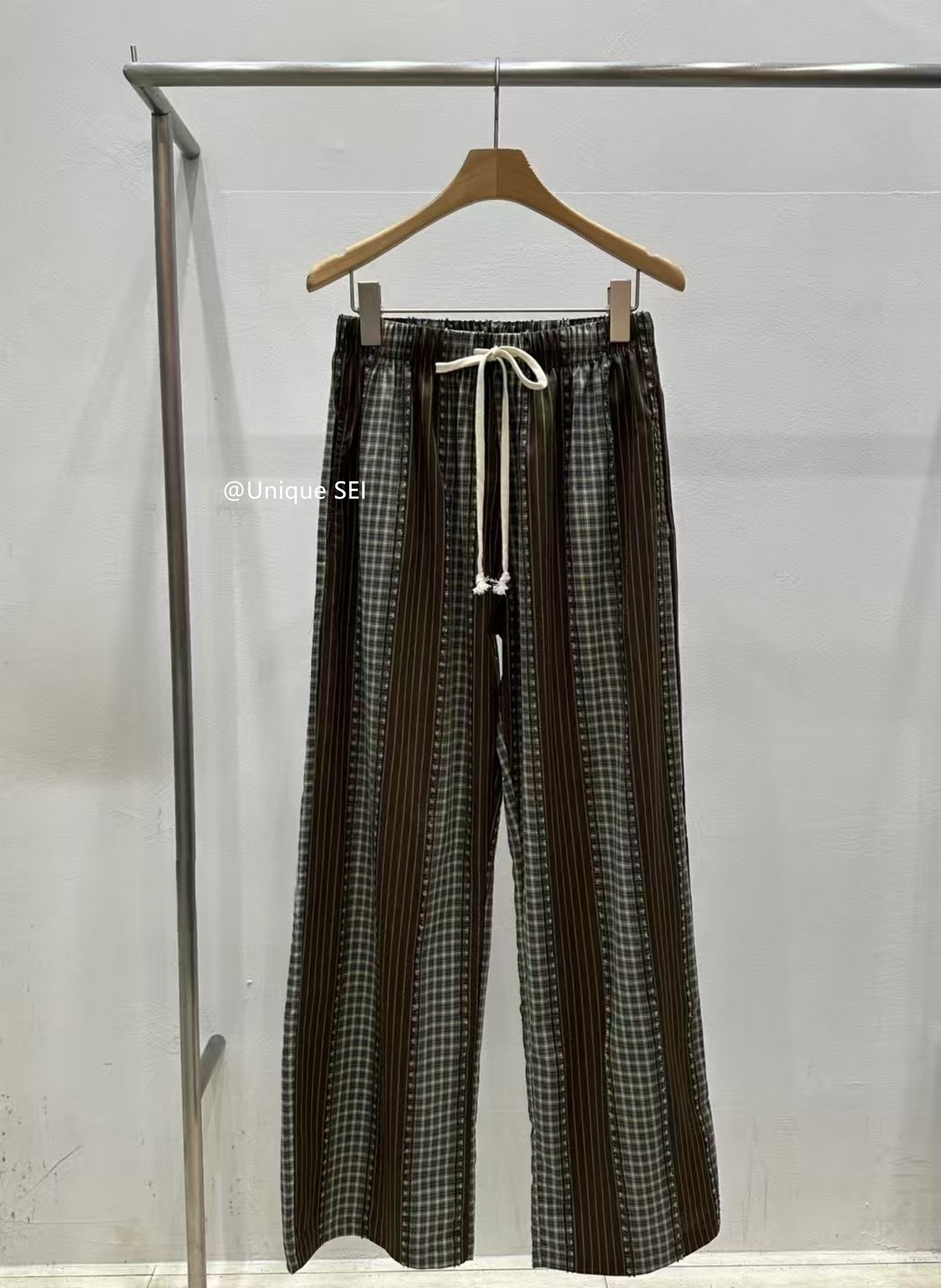 Korean-Style Plaid Patchwork Relaxed Summer Pants for Women - Elastic Waist, Drawstring, Versatile Loose Casual Trousers