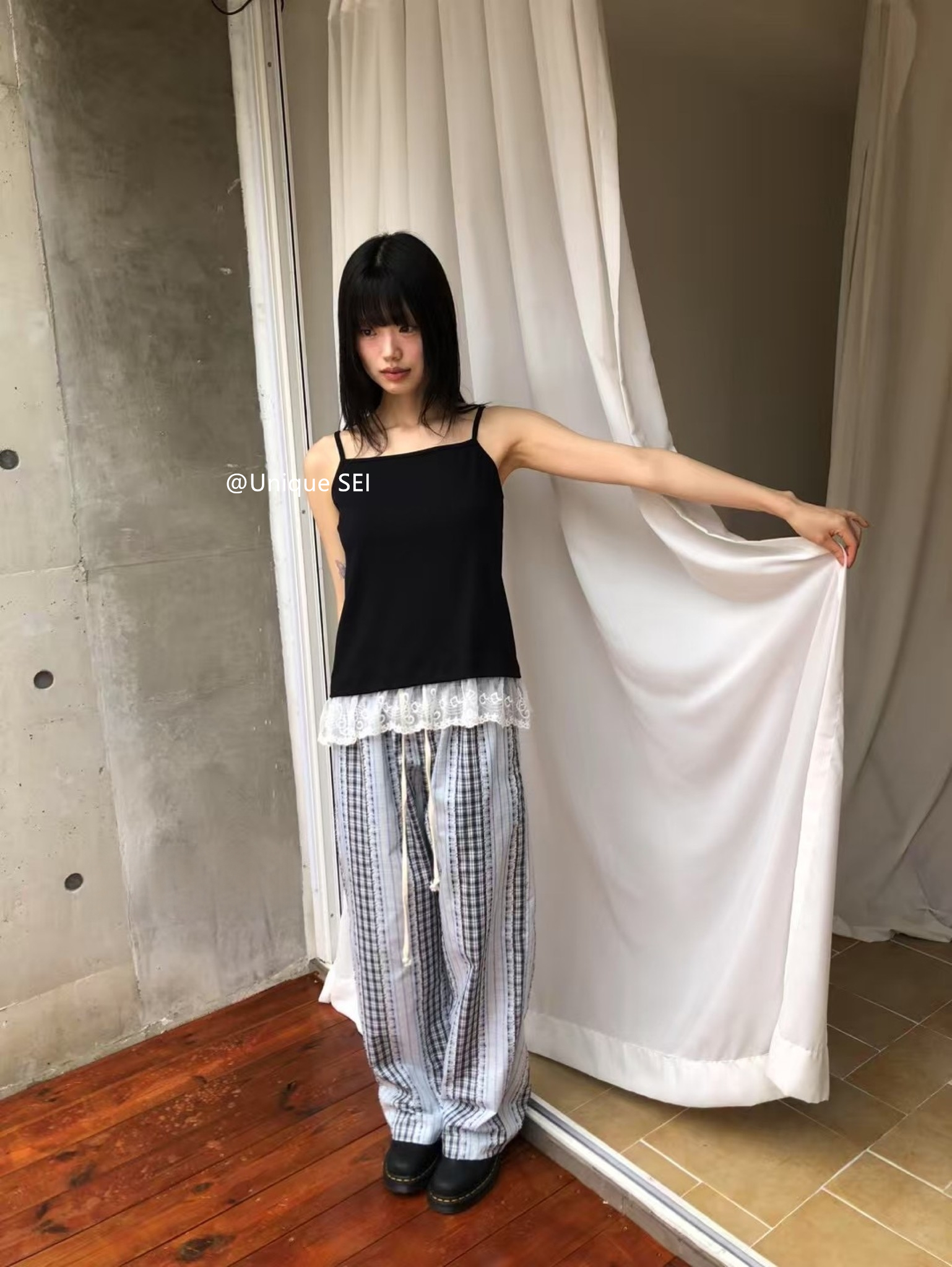 Korean-Style Plaid Patchwork Relaxed Summer Pants for Women - Elastic Waist, Drawstring, Versatile Loose Casual Trousers Korean-Style Plaid Patchwork Relaxed Summer Pants for Women - Elastic Waist, Drawstring, Versatile Loose Casual Trousers