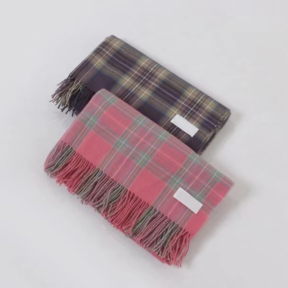 Korean Style Plaid Scarf in Soft Candy Wool Blend with Strawberry Design - Cozy Fashion Accessory for Fall and Winter Korean Style Plaid Scarf in Soft Candy Wool Blend with Strawberry Design - Cozy Fashion Accessory for Fall and Winter