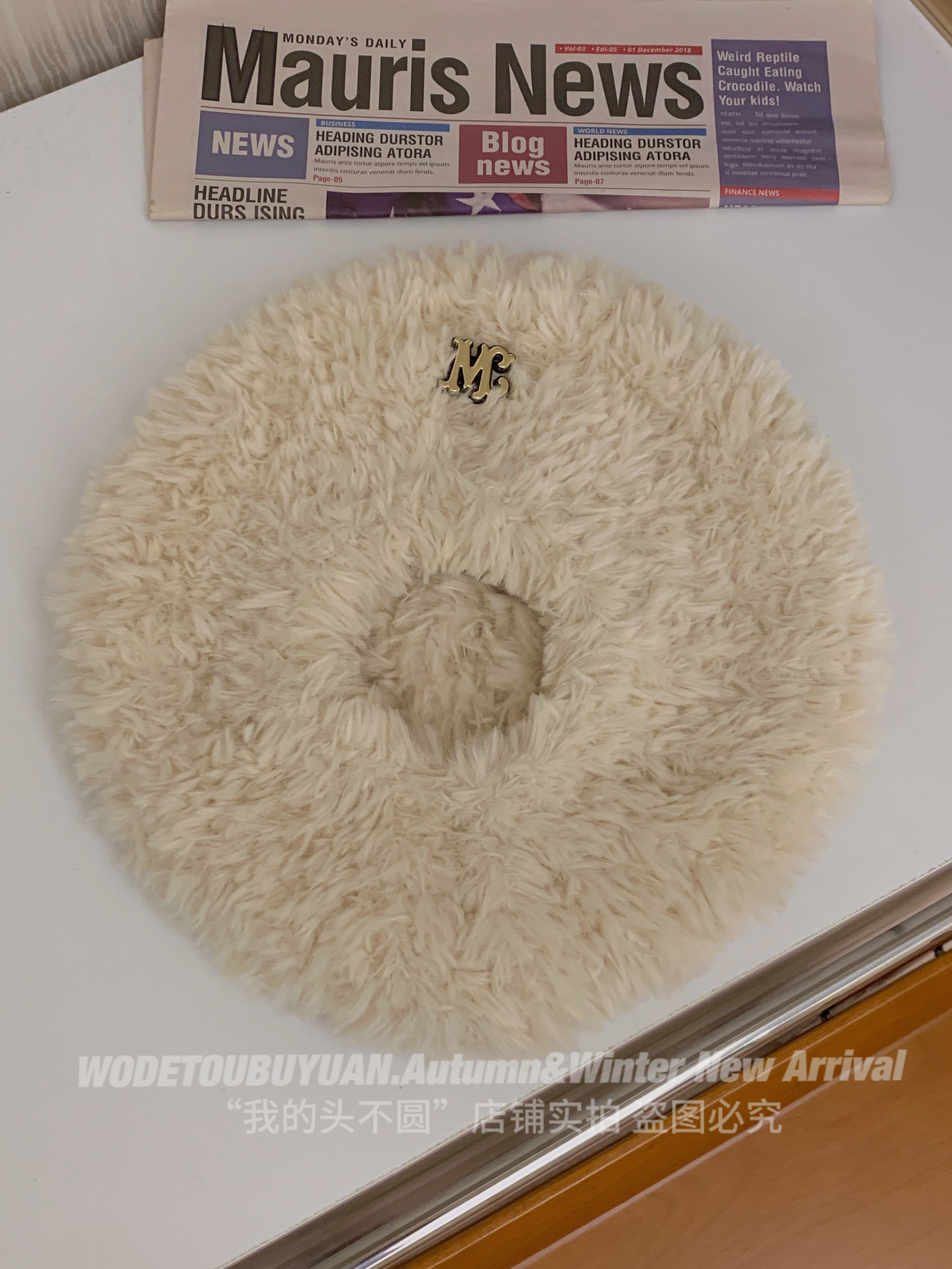 Korean Style Plush Beret Hat for Women, Autumn & Winter, Large Head Circumference, Face-Slimming Painter's Hat