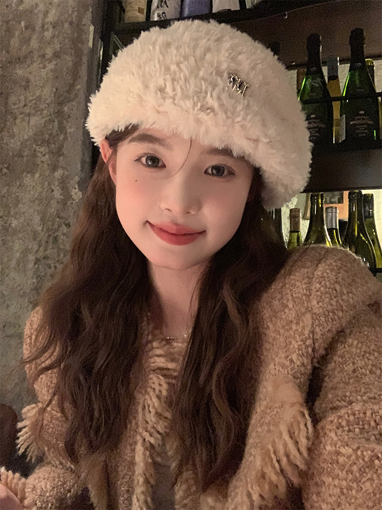 Korean Style Plush Beret Hat for Women, Autumn & Winter, Large Head Circumference, Face-Slimming Painter's Hat