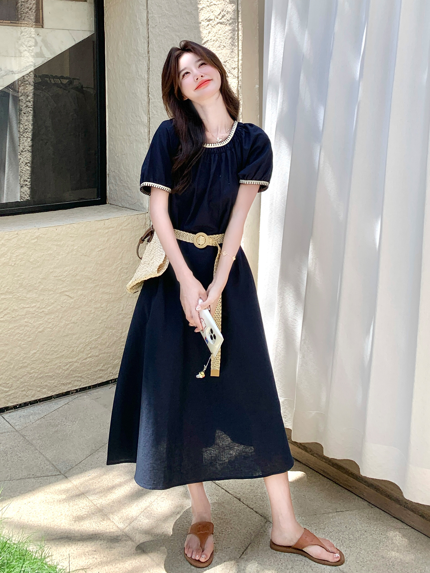 Korean Style Puff Sleeve Long Dress for Women, Summer 2025, Slimming Waist-Cinching, Simple Round Neck, Artistic Temperament