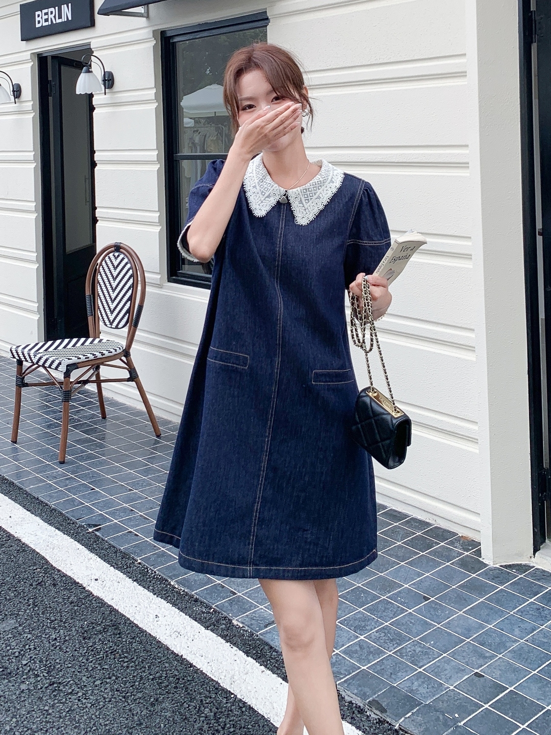 Korean-Style Retro Lace Color-Blocking Denim Dress for Women - Playful Summer Short Skirt in Petite Sizes Korean-Style Retro Lace Color-Blocking Denim Dress for Women - Playful Summer Short Skirt in Petite Sizes