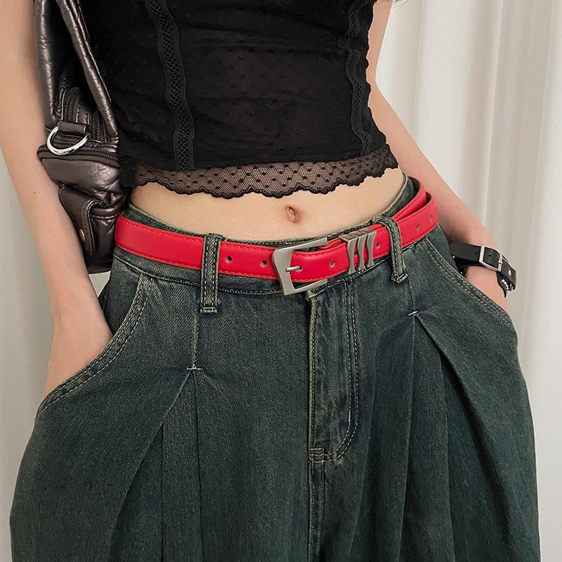 Korean-Style Retro Minimalist Leather Belt for Skirts and Jeans - Unique Belt Design for 90s and Y2K Fashion Enthusiasts