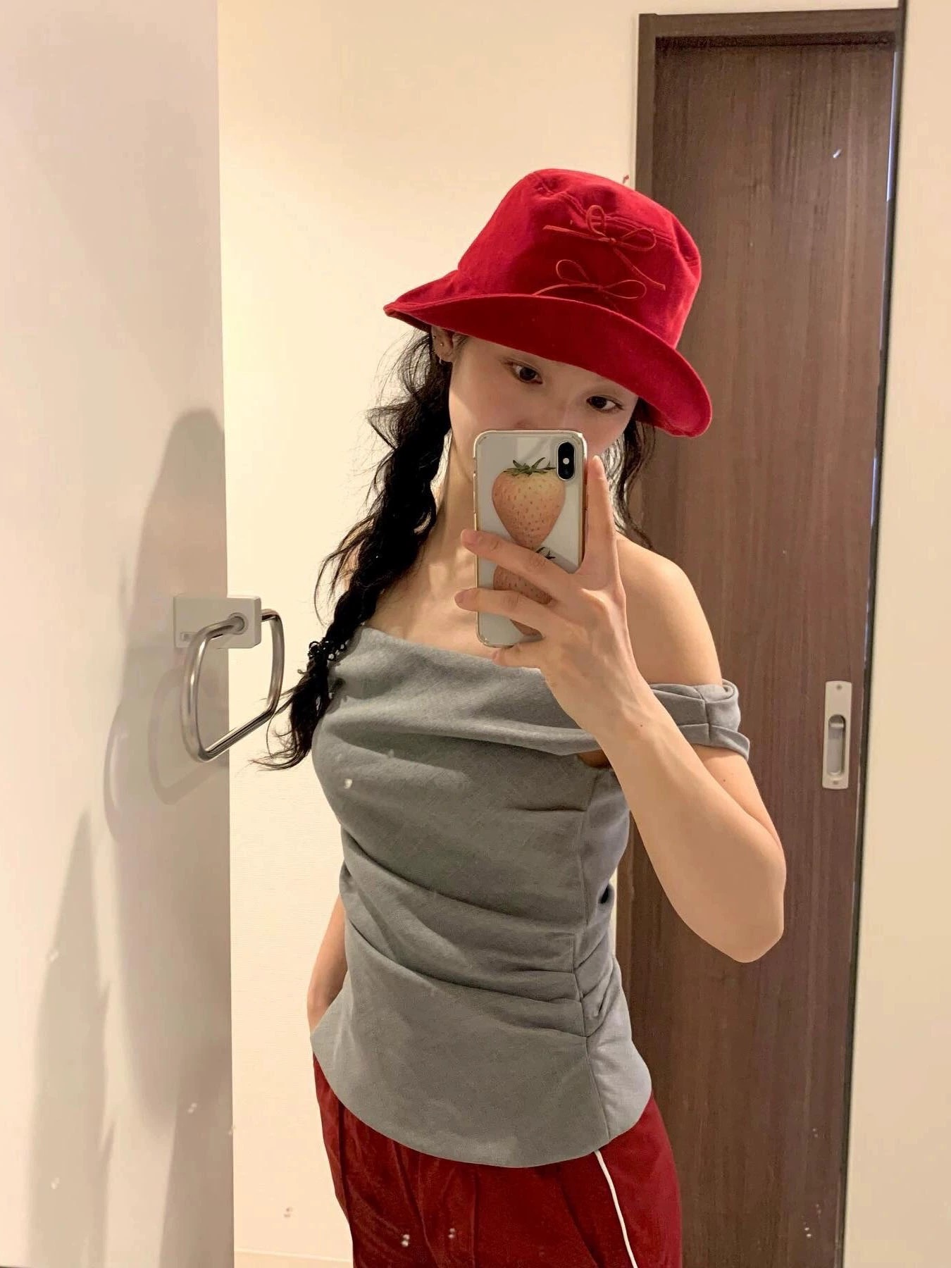 Korean-Style Retro Velvet Roll-Up Fisherman Hat for Spring/Summer - Versatile Japanese Sun Hat