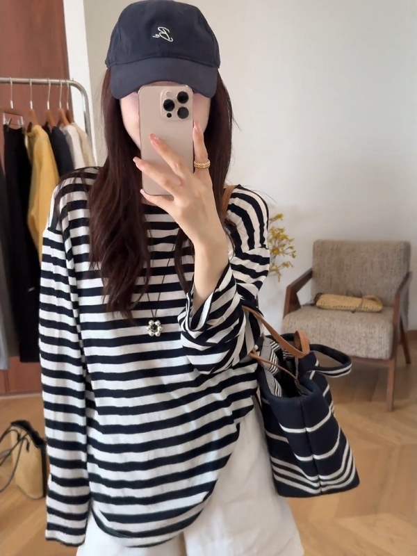 Korean Style Striped Long Sleeve Backless T-Shirt for Women - 2025 Summer Collection, Sun Protection, Niche Design Korean Style Striped Long Sleeve Backless T-Shirt for Women - 2025 Summer Collection, Sun Protection, Niche Design