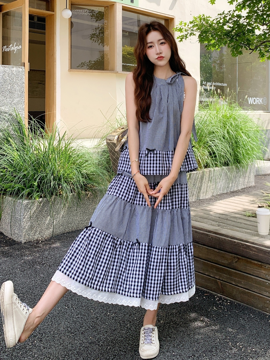 Korean Style Summer 2025 Two-Piece Set: Spliced Halter Neck Vest with Lace Half Skirt for Women Korean Style Summer 2025 Two-Piece Set: Spliced Halter Neck Vest with Lace Half Skirt for Women