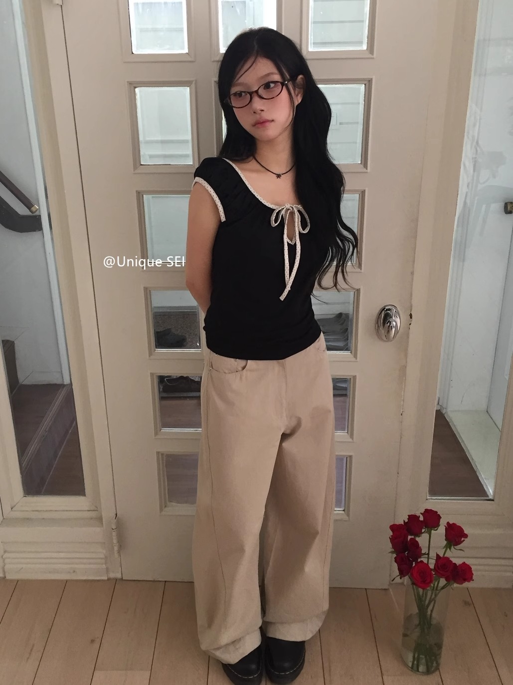 Korean Style Summer Polka Dot Tie-Up Pleated Slim-Fit Short Sleeve T-Shirt & Straight Casual Pants Set Korean Style Summer Polka Dot Tie-Up Pleated Slim-Fit Short Sleeve T-Shirt & Straight Casual Pants Set