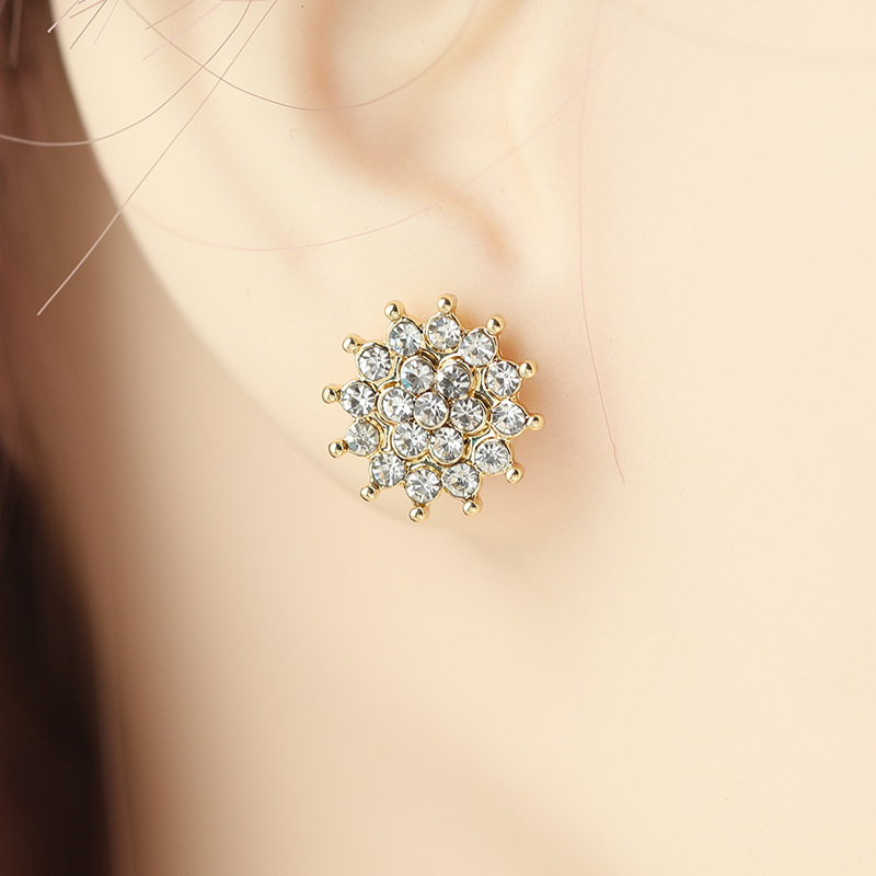 Korean-Style Sunflower Full Rhinestone Earrings for Women - Trendy, Versatile, Elegant Ear Accessories