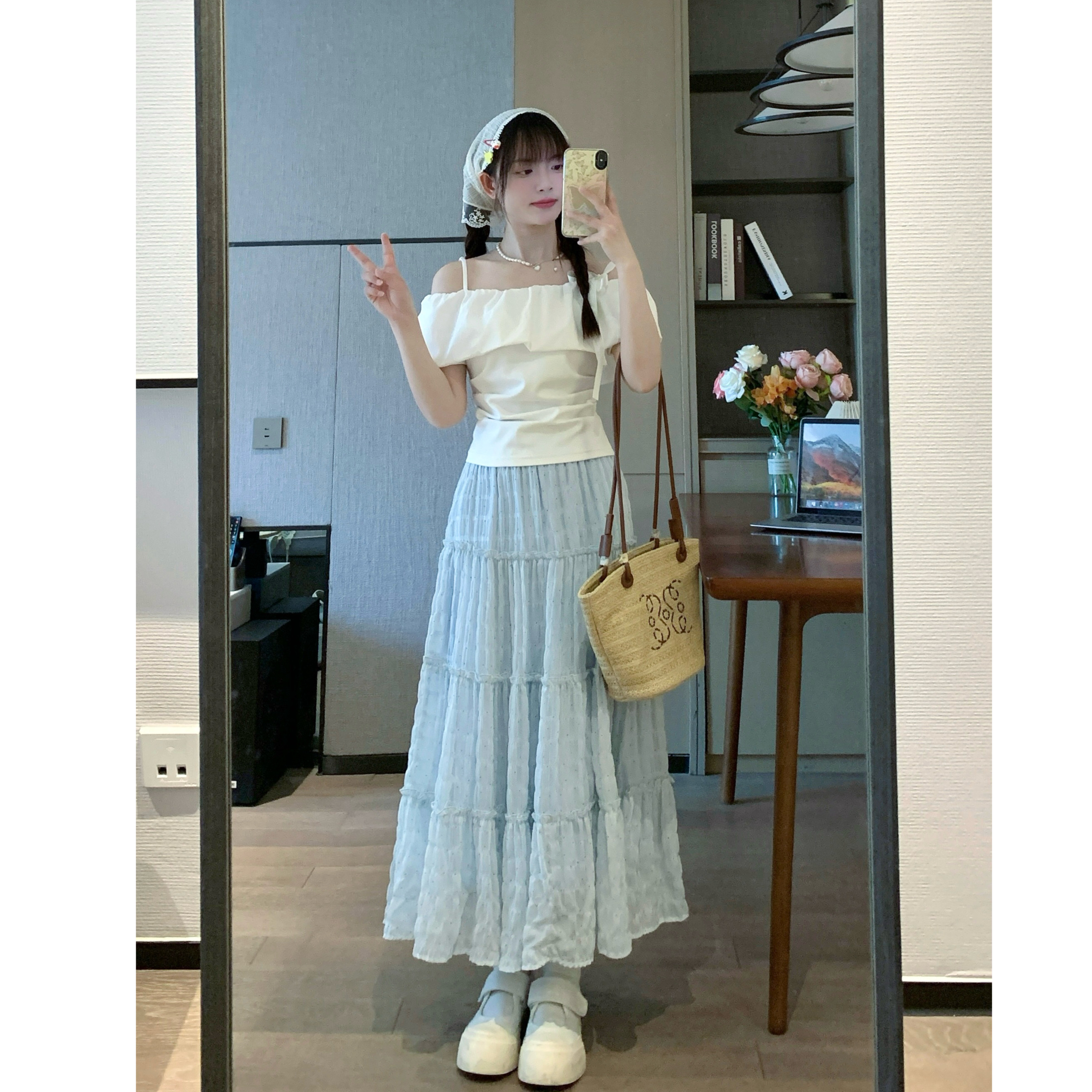 Korean Style Sweet Barbie Pink High-Waisted Cake Skirt for Spring and Summer Holidays - Gentle Girl Fashion Korean Style Sweet Barbie Pink High-Waisted Cake Skirt for Spring and Summer Holidays - Gentle Girl Fashion