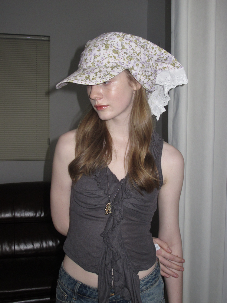 Korean Style Triangle Scarf Hat for Women - High-End Duckbill Design, Casual Versatile Sun Protection for Spring & Summer Korean Style Triangle Scarf Hat for Women - High-End Duckbill Design, Casual Versatile Sun Protection for Spring & Summer