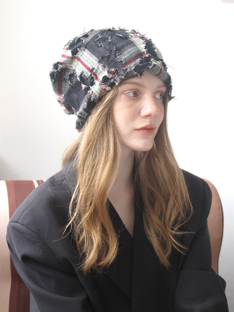 Korean-Style Vintage Distressed Bucket Hat with Holes - Retro Everyday Fashion for a Smaller Face - Cool Lazy Style Accessory Korean-Style Vintage Distressed Bucket Hat with Holes - Retro Everyday Fashion for a Smaller Face - Cool Lazy Style Accessory