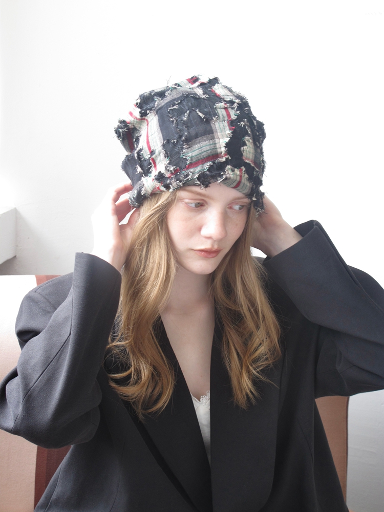 Korean-Style Vintage Distressed Bucket Hat with Holes - Retro Everyday Fashion for a Smaller Face - Cool Lazy Style Accessory Korean-Style Vintage Distressed Bucket Hat with Holes - Retro Everyday Fashion for a Smaller Face - Cool Lazy Style Accessory